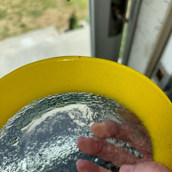 FIRE & ICE ART GLASS SET OF 2 - 7” ROUND SAUCE BOWLS 1” DEEP - Picture 7 of 10